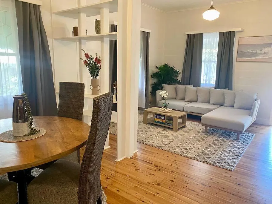 Tropical Oasis On Perkins Street Apartment Townsville