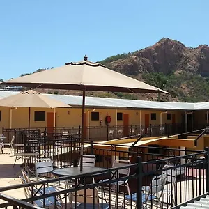 Summit Motel